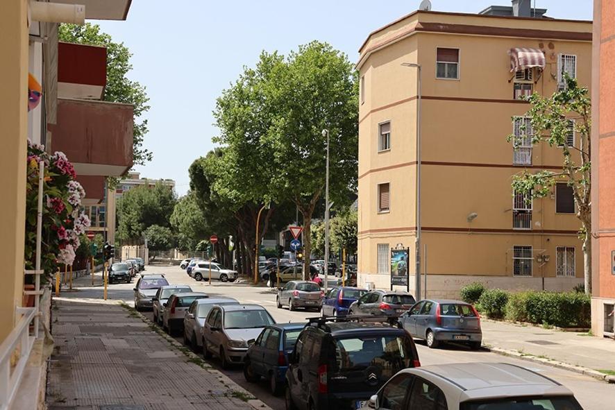 Alex'S House Apartment Bari Bagian luar foto