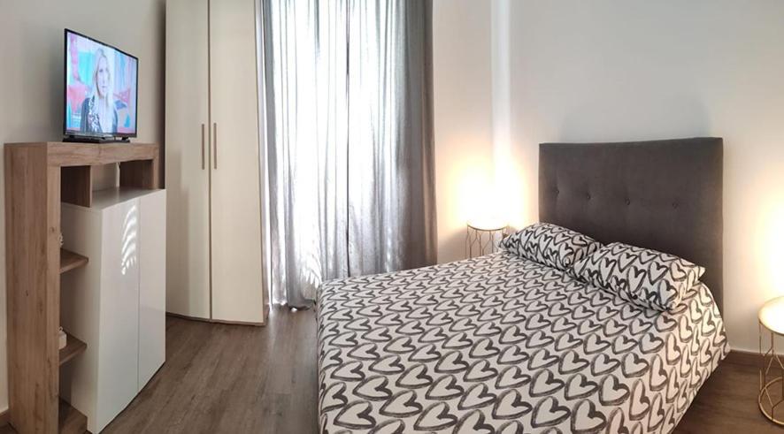 Alex'S House Apartment Bari Bagian luar foto