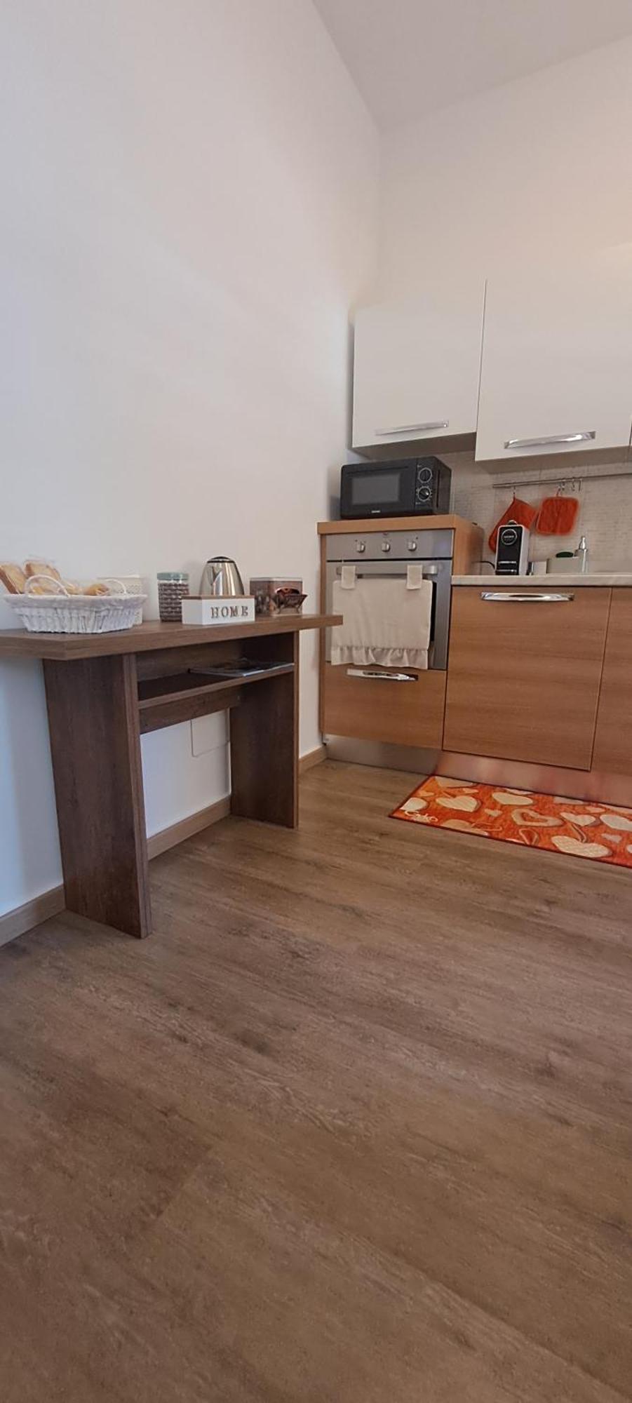 Alex'S House Apartment Bari Bagian luar foto
